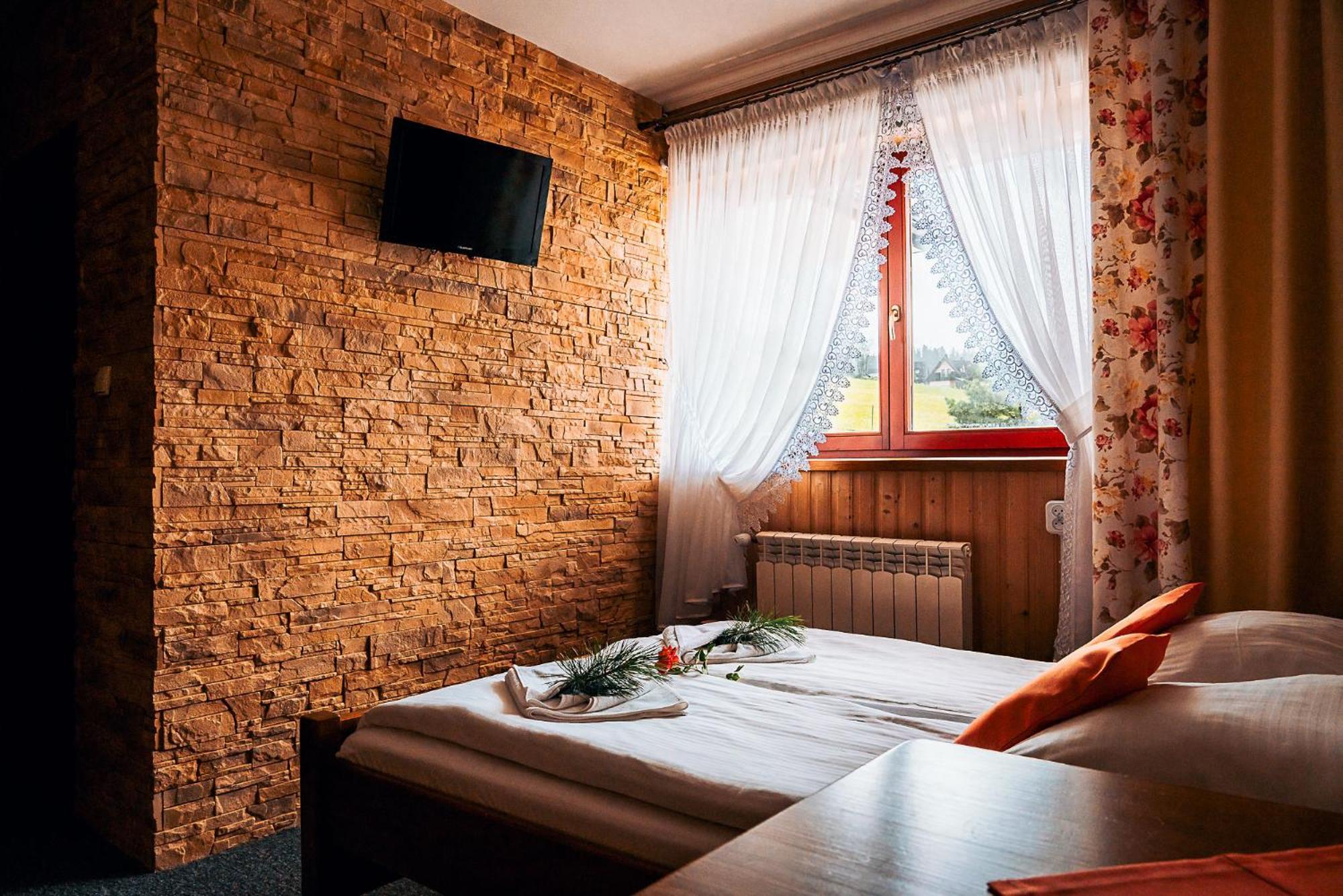 Pokoje Goscinne U Bronka Małe Ciche Exterior photo